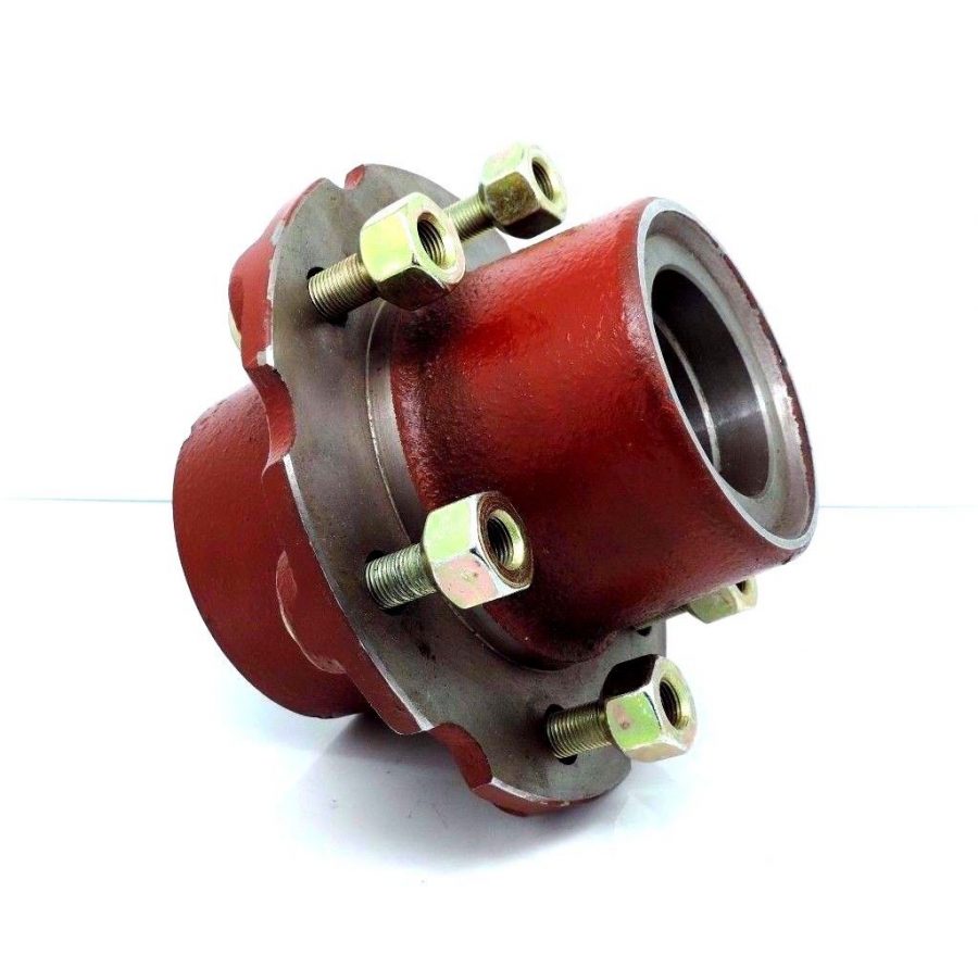 FRONT WHEEL HUB FOR CASE INTERNATIONAL 695 795 895 995 TRACTORS.