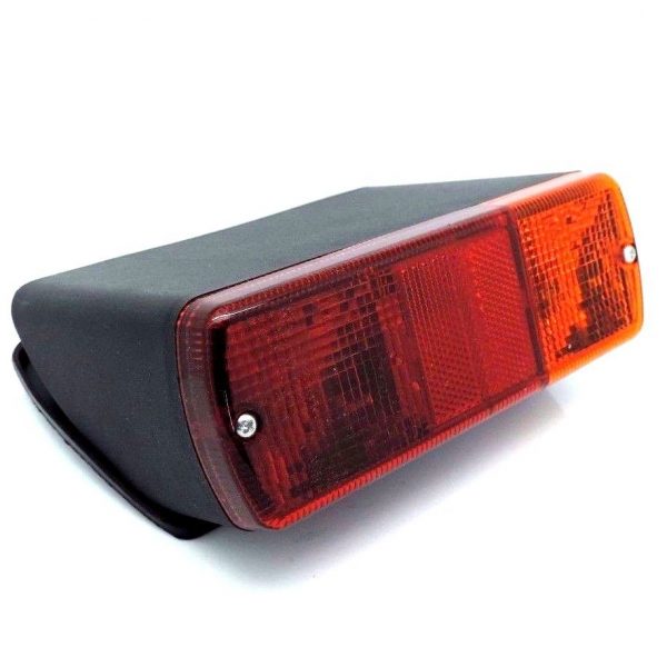R/H REAR LIGHT ASSEMBLY FOR DAVID BROWN 880 885 990 995 996 TRACTORS.
