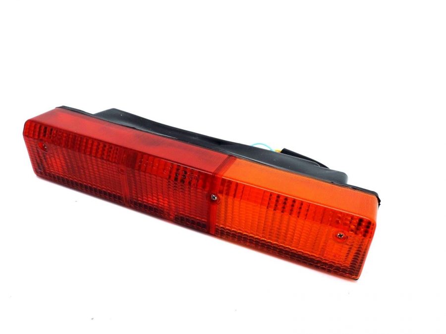 REAR LIGHT ASSEMBLY (R/H) SIDE FOR MASSEY FERGUSON 675 690 698 699 TRACTORS.
