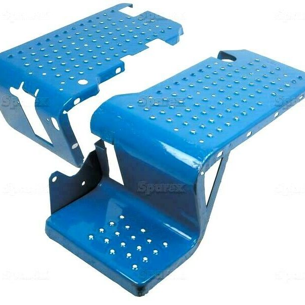 FOOTPLATE SET FOR FORD 5000 7000 5600 6600 7600 5610 6610 7610 TRACTORS W/O CAB.