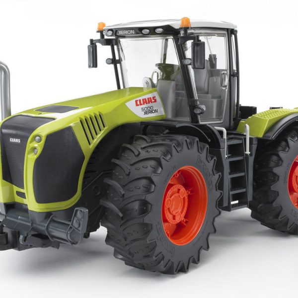 1:16 SCALE BRUDER CLAAS XERION 5000 TRACTOR.