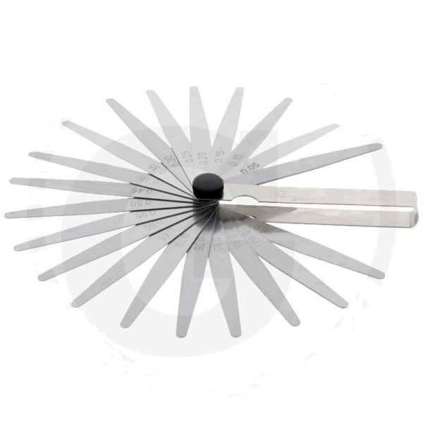 FEELER GAUGE WITH 20 BLADES.