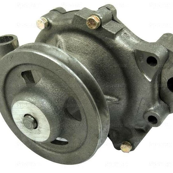 WATER PUMP FOR FORD 7910 8210 8700 TRACTORS.