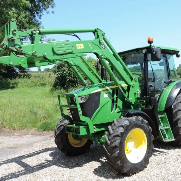 2015 John Deere 6110MC 4WD Tractor c/w John Deere 623R loader.