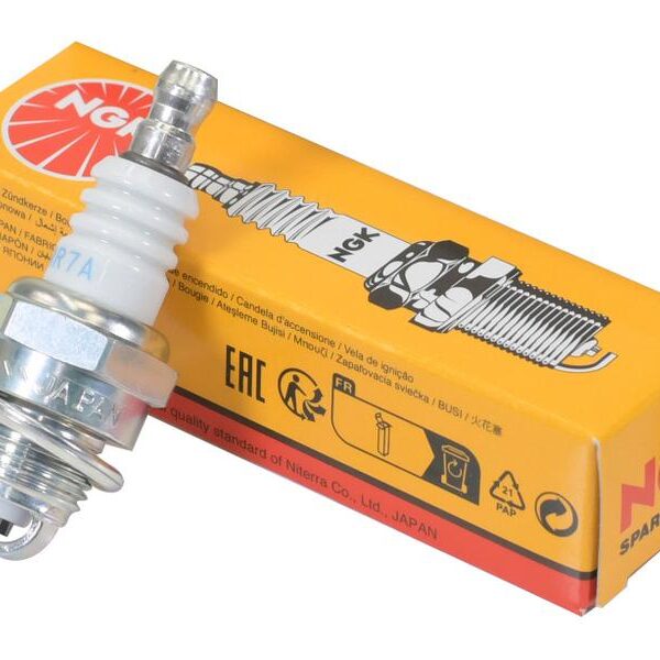 BPMR7A NGK Spark Plug 4626.