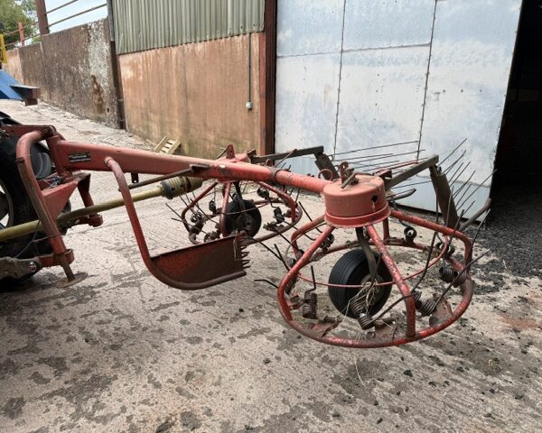 KVERNELAND HAYBOB 300